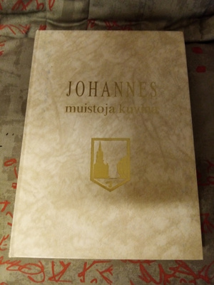 Johannes -  muistoja kuvina