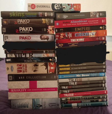 Sekalainen sarja/dvd paketti