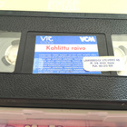 "KAHLITTU RAIVO" (PO: LINDA "MANAAJA" BLAIR ! ! SUOMI VHS!) - pikkukuva 3