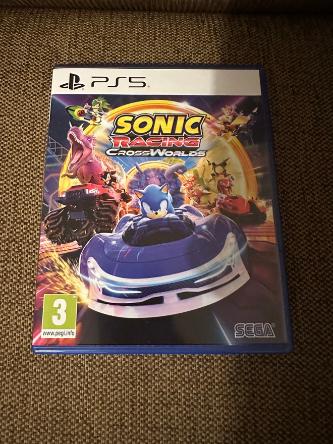 Sonic Racing Crossworlds + ennakkotilaajan edut (PS5)