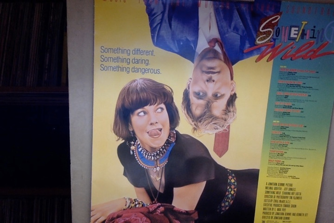 SOMETHING WILD  ::  FILM SOUNDTRACK  ::  VINYYLI  LP  1986 !