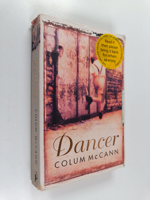 Colum McCann : Dancer
