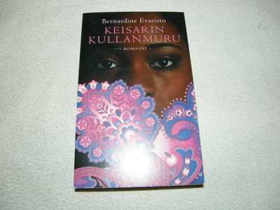 Bernardine Evaristo Keisarin kullanmuru  -pok