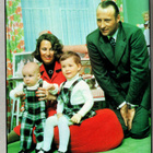 JAANA n:o 18 1974 Sirpa & Roger. Laila. Richard & Elizabeth. - pikkukuva 4