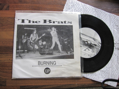 The Brats (5) – Burning EP ( hienokuntoinen EP )