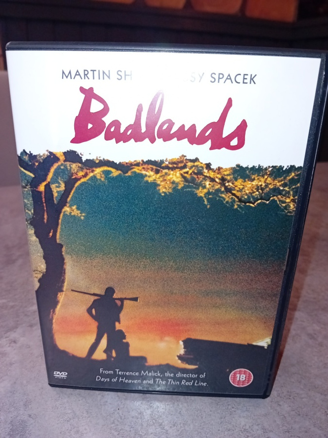 DVD BADLANDS - JULMA MAA ( SIS POSTIKULU  )