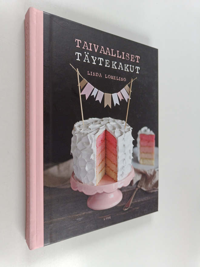 Linda Lomelino : Taivaalliset täytekakut