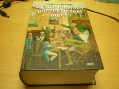 Charles Dickens: Pickwick-kerhon jälkeenjääneet paperit