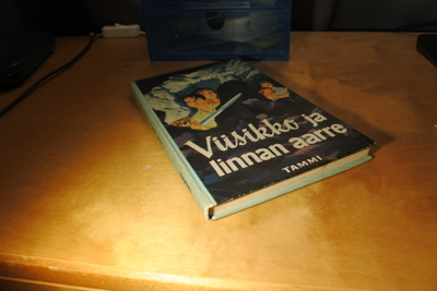 Enid Blyton: Viisikko ja linnan aarre, sidottu, hyvä