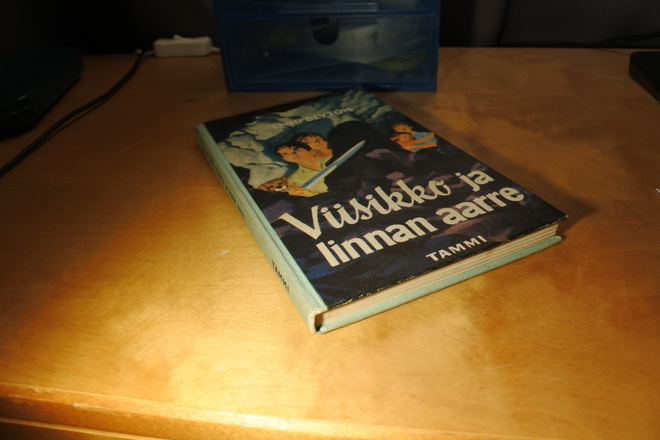 Enid Blyton: Viisikko ja linnan aarre, sidottu, hyvä