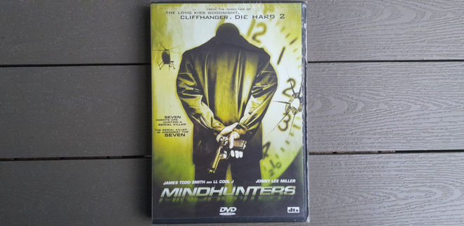 DVD: Mindhunters (Val Kilmer, O: Renny Harlin 2004) UUSI