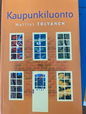 TOLVANEN: KAUPUNKILUONTO
