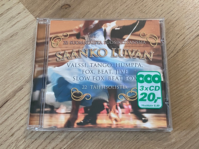 SAANKO LUVAN - 22 SUOMALAISTA SUOSIKKITANSSIA - CD