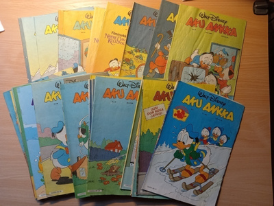 Aku Ankka lehtiä vuodelta 1996