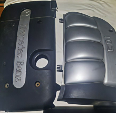 Moottorin suojamuovit - MB E220 CDI