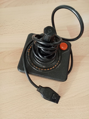 Atari 2600 joystick ohjain