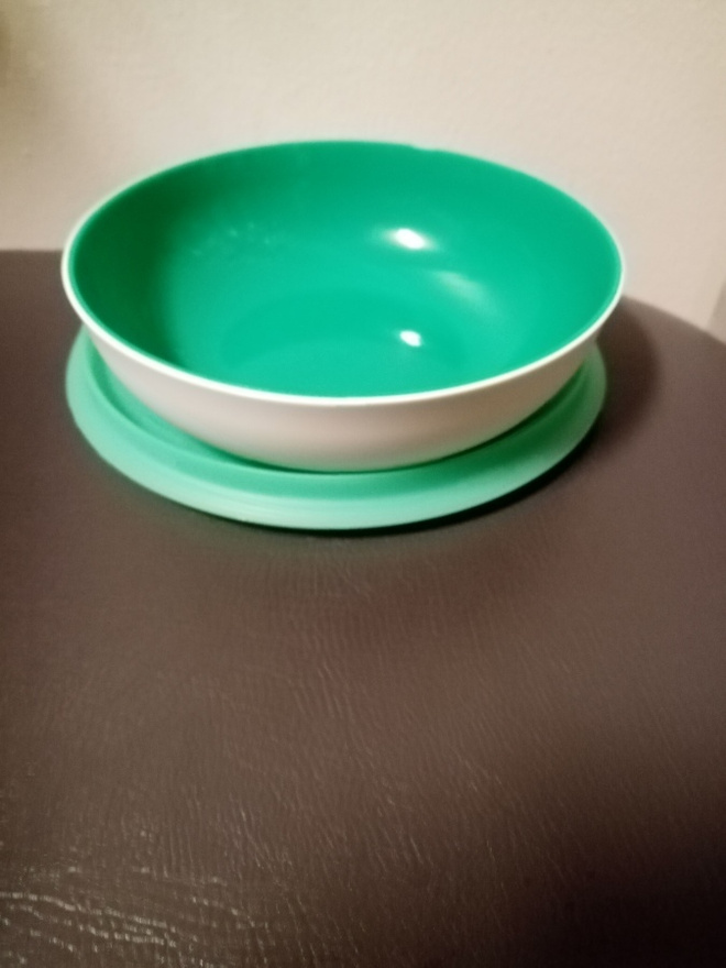 Tupperware vihreä allegra kulho