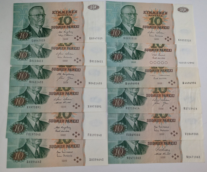 10 Markkaa 1980 12 kpl