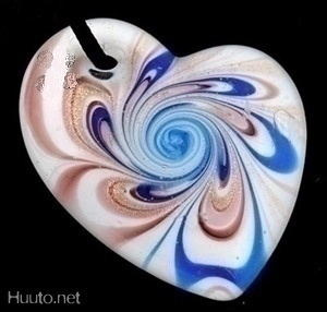 1399 .. Murano Kaunis Lampwork Taidelasi .. Kaulakoru