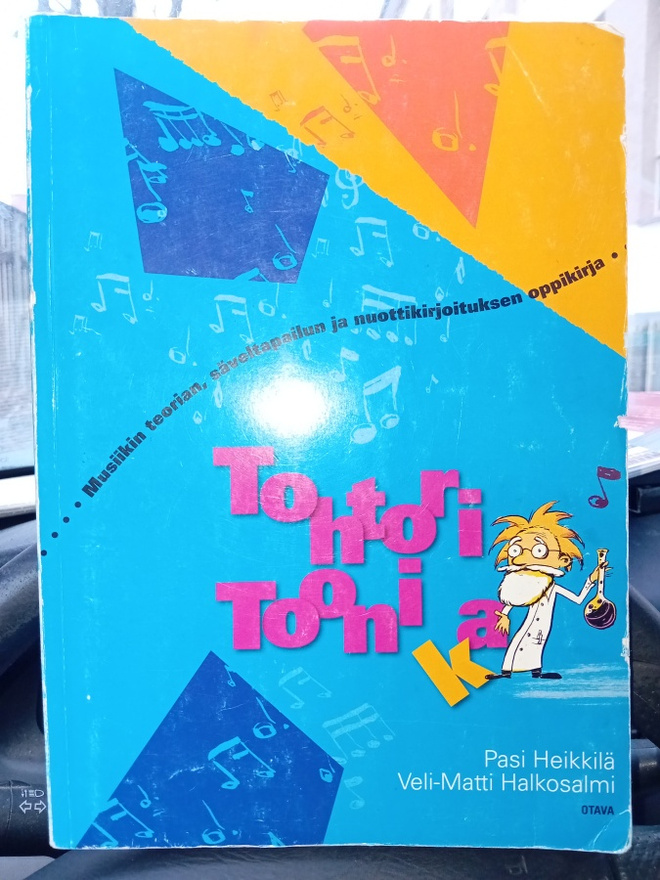 Heikkilä : Tohtori Toonika + CD ( SIS POSTIKULU  )