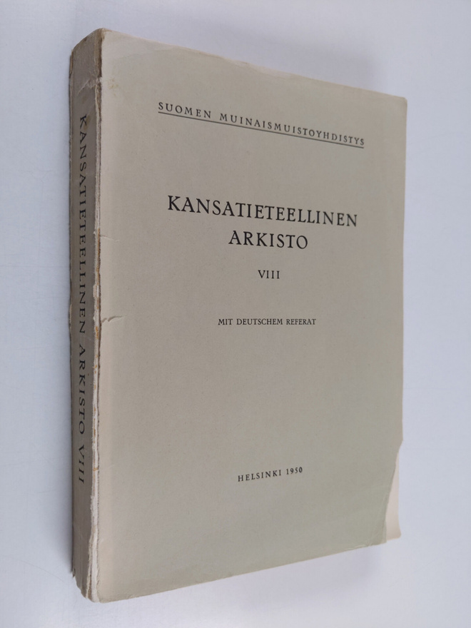 Kansatieteellinen arkisto 8
