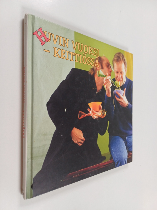 Huvin vuoksi keittiössä