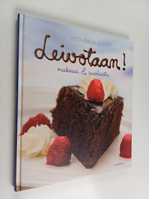 Heidi Paajala : Leivotaan! : makeaa & suolaista