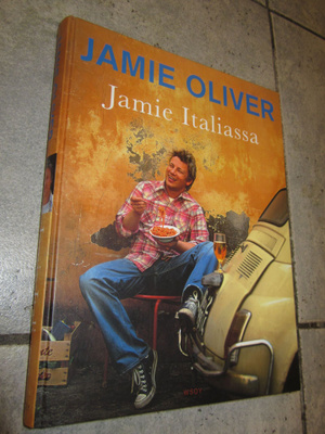 JAMIE OLIVER ITALIASSA - kovakantinen uudenveroinen 1.p