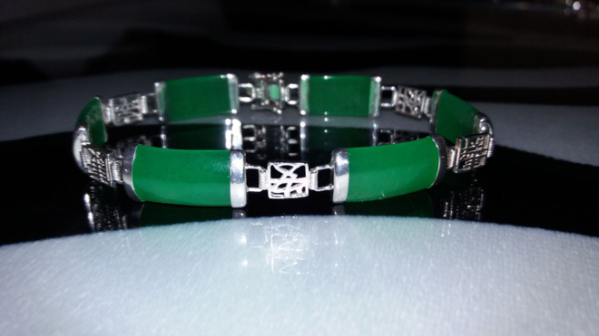 Upea hopea jade kivi rannekoru 925