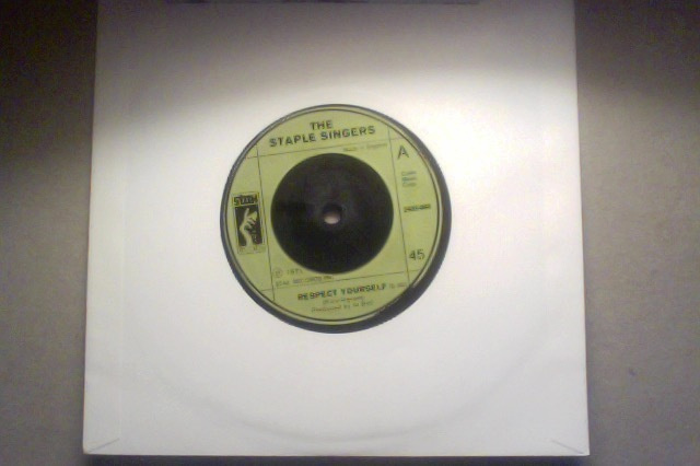 THE STAPLE SINGERS  ::  RESPECT YOURSELF :: VINYYLI  7" 1971