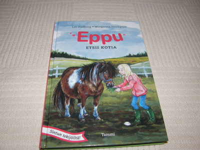 Hallberg - Nordqvist Eppu etsii kotia