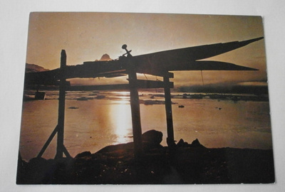 Grönlanti, perinteiset kajakit, auringonlasku, p. 1972