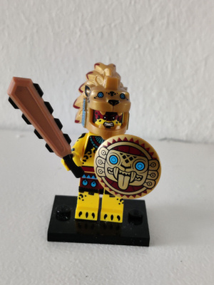 Lego Muinainen Soturi figuuri