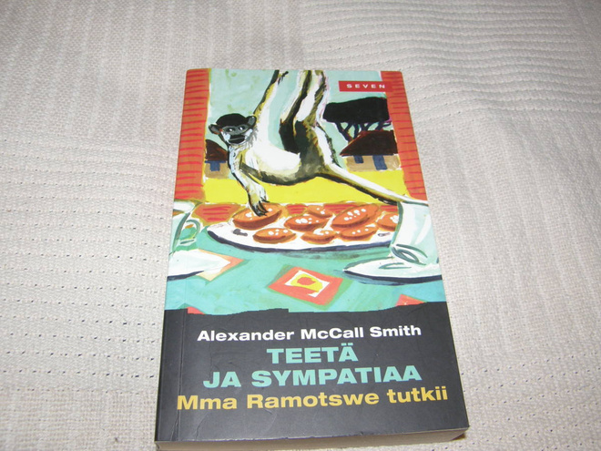 McCall Smith Teetä ja sympatiaa  -pok