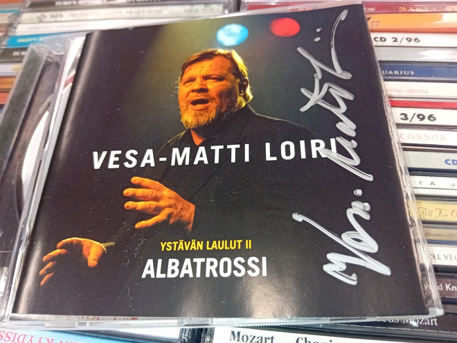 CD Vesa-Matti Loiri  :  Albatrossi ( SIGNED  ) SIS POSTIKULU
