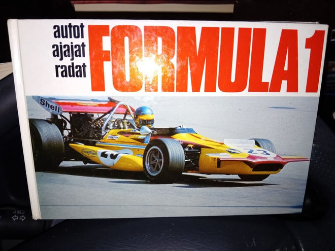 Wennberg :  FORMULA 1 Autot ajajat radat ( SIS POSTIKULUT)