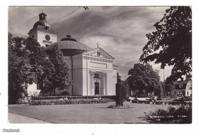 HÄMEENLINNA: KIRKKOPUISTO (Paavo Cajanderin patsas)