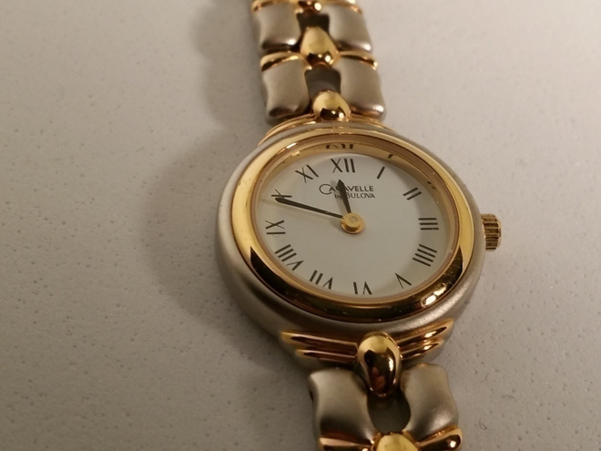 Naisten rannekello Caravelle BY BULOVA Quartz