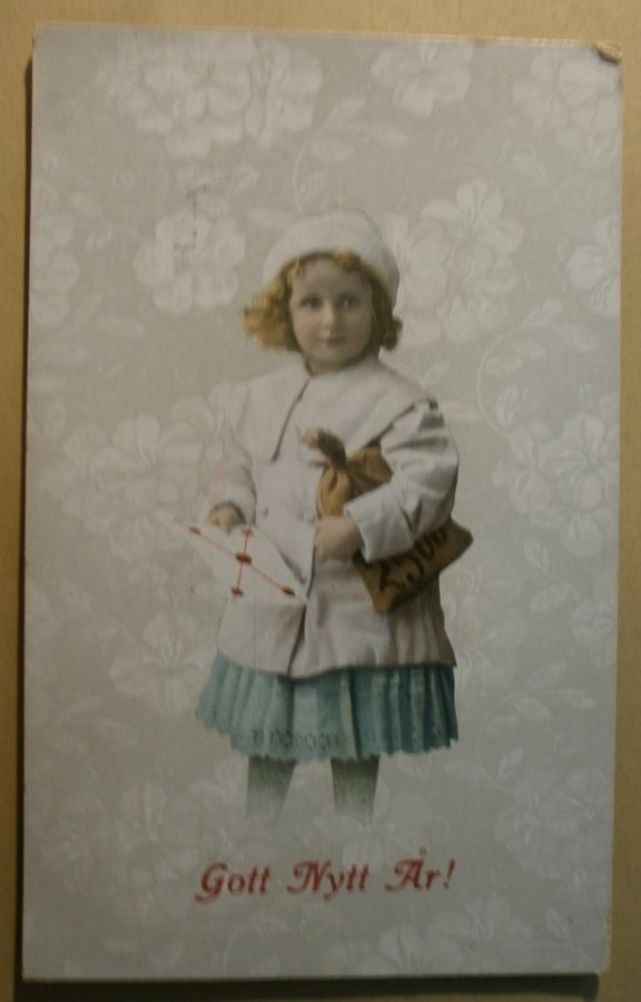 Pikkuleidi tuo Uuden Vuoden postia ja muutakin p. 1914