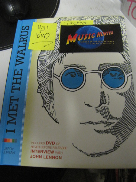 JOHN LENNON I MET THE WALRUS KIRJA+DVD UUSI+++