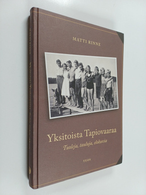 Matti Rinne : Yksitoista Tapiovaaraa : tuoleja, tauluja, ...