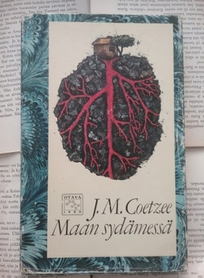 J.M. Coetzee - Maan sydämessä (sid.)