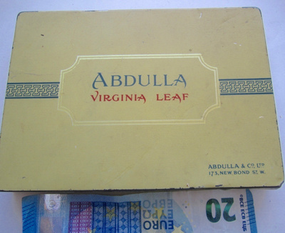 VANHA Savuke Tupakka Aski Abdulla Virginia Leaf Peltiä