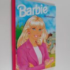 Marja (suom.) Helanen-Ahtola : Barbie Skotlannissa - pikkukuva 1