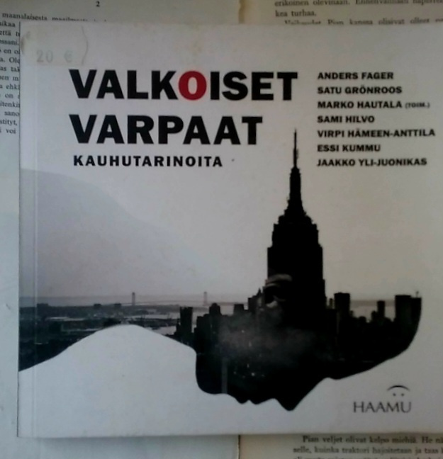Valkoiset varpaat: kauhutarinoita (nid.)