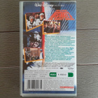 VHS: Mestarit 3: The Mighty Ducks - Ratkaiseva Ottelu,Disney - pikkukuva 2