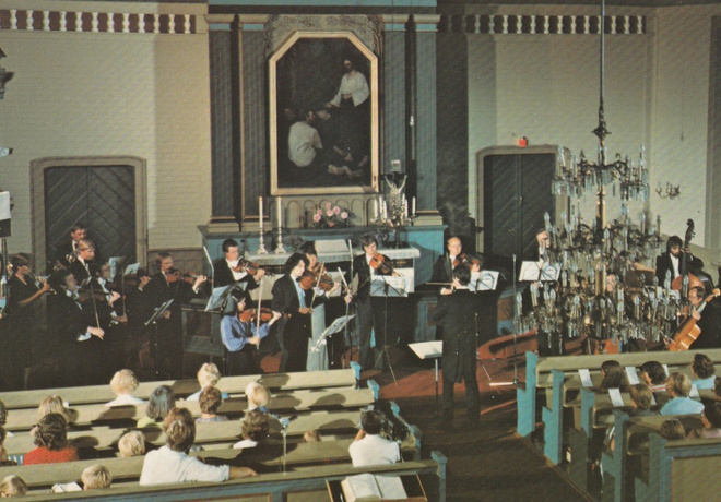 KIRKKOKORTTI - JOROISTEN KIRKKO - SISÄKUVA