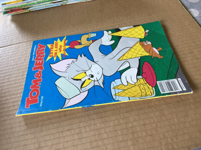 TOM & JERRY 4/1993