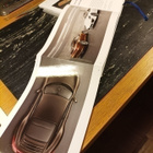 kolme kovakantista esittelykirjaa Porsche 911 - pikkukuva 4