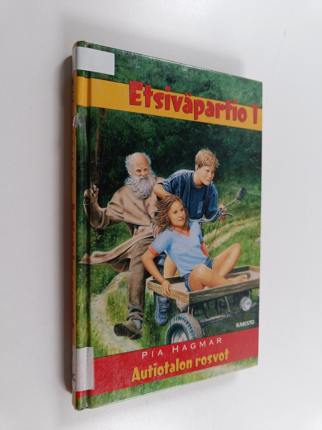 Pia Hagmar : Autiotalon rosvot